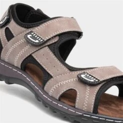 Hobos Mens Light Brown Sporty Easy Fasten Sandal 9 Hobos Mens Light Brown Sporty Easy Fasten Sandal -Skechery Store 594043 2 L05.20230501000206